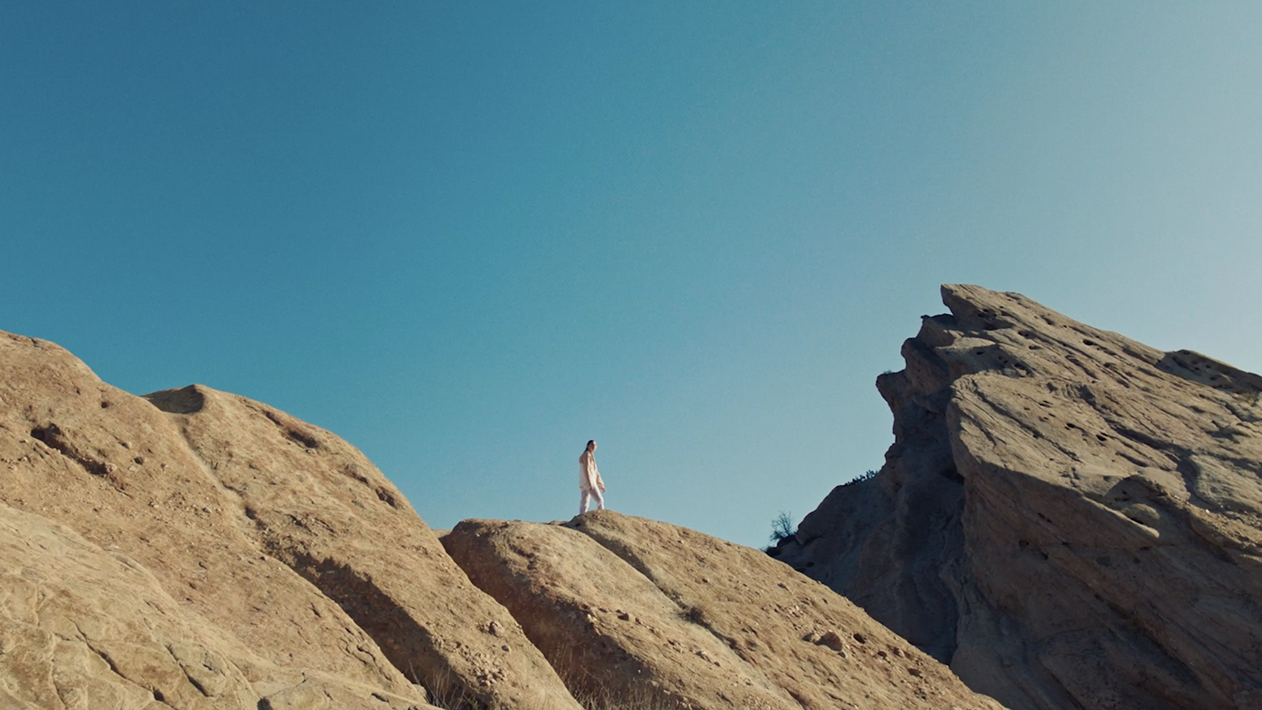 alyssa carson, nike, nike sportswear, space to dream, nasa, air max, air max 2090 